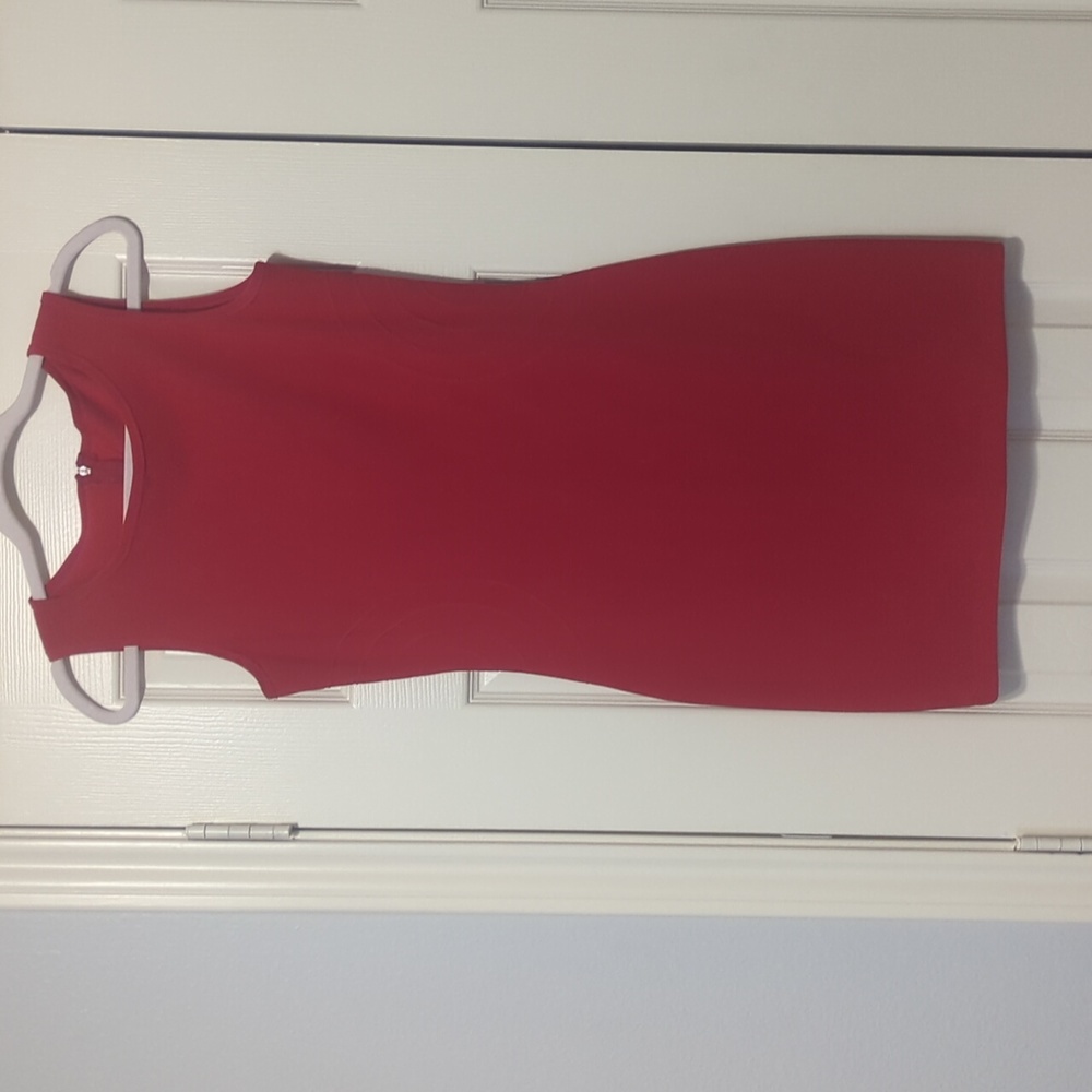 Kenar Red hourglass dress (Size 6)